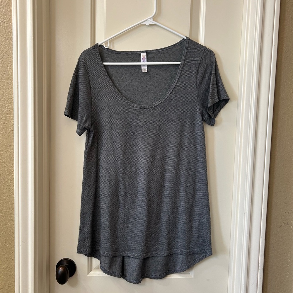 Lularoe Classic T XS